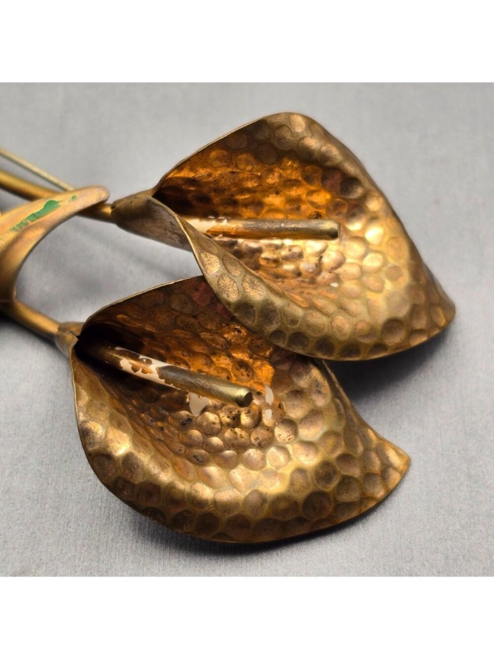 Vintage Brass Calla Lily Brooch 4" Hammered Floral Pin Statement Piece - Picture 5 of 11